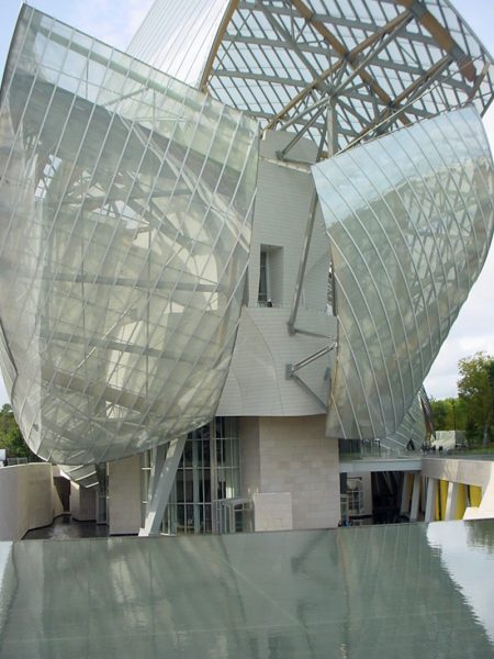 Frank Gehry Fondation Louis Vuitton gallery in Paris