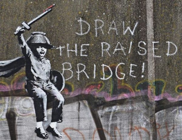 Banksy Hull Mural "Draw the raised bridge!”