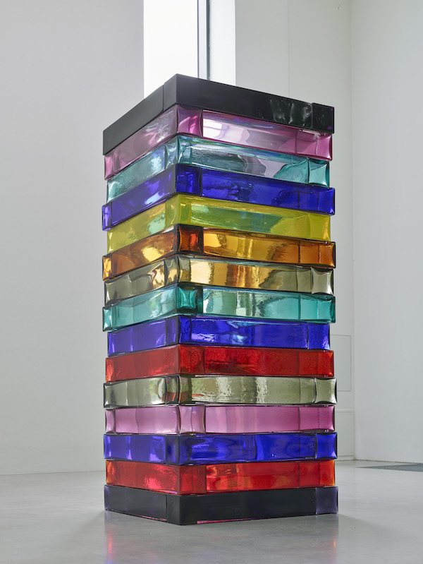 Sean Scully, Stack, 2020. Murano glass, 270 by 105 by 105 cm (106.3 by 41.3 by 41.3 inches). Courtesy of the artist and Villa Waldfrieden, Waldfrieden Sculpture Park, Wuppertal, Germany.