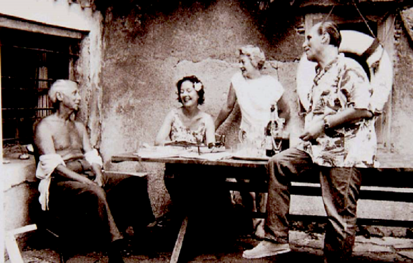 Willy Mucha, Rolande Mucha , Max Ernst, et Dorothea Tanning a Collioure