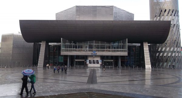 English: The Lowry Arts Centre, Salford Quays. The Weather wasn't too great. Date 25 July 2011 Source Own work Author Bernard Randall