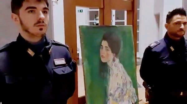 Stolen Gustav Klimt