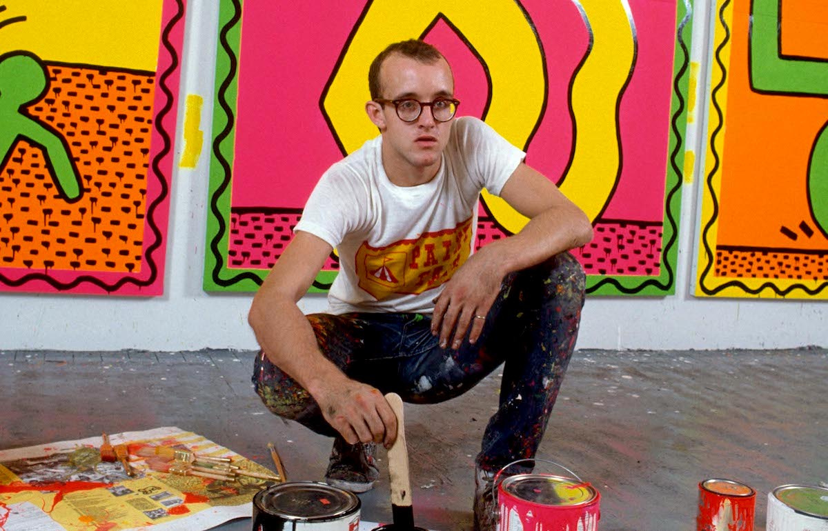 Keith_Haring_Studio_Paint_Mix_V.jpg. Allan Tannenbaum, Keith Haring at Work in his New York Studio, 1982, Courtesy of Allan Tannenbaum