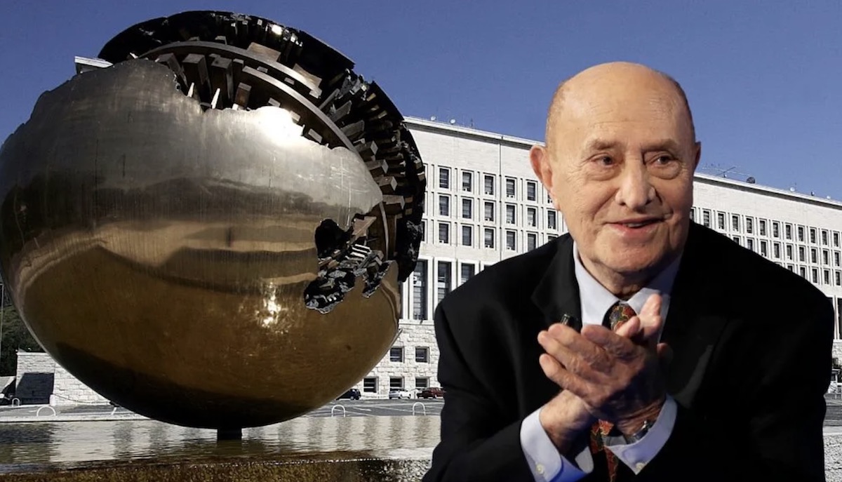 Arnaldo Pomodoro