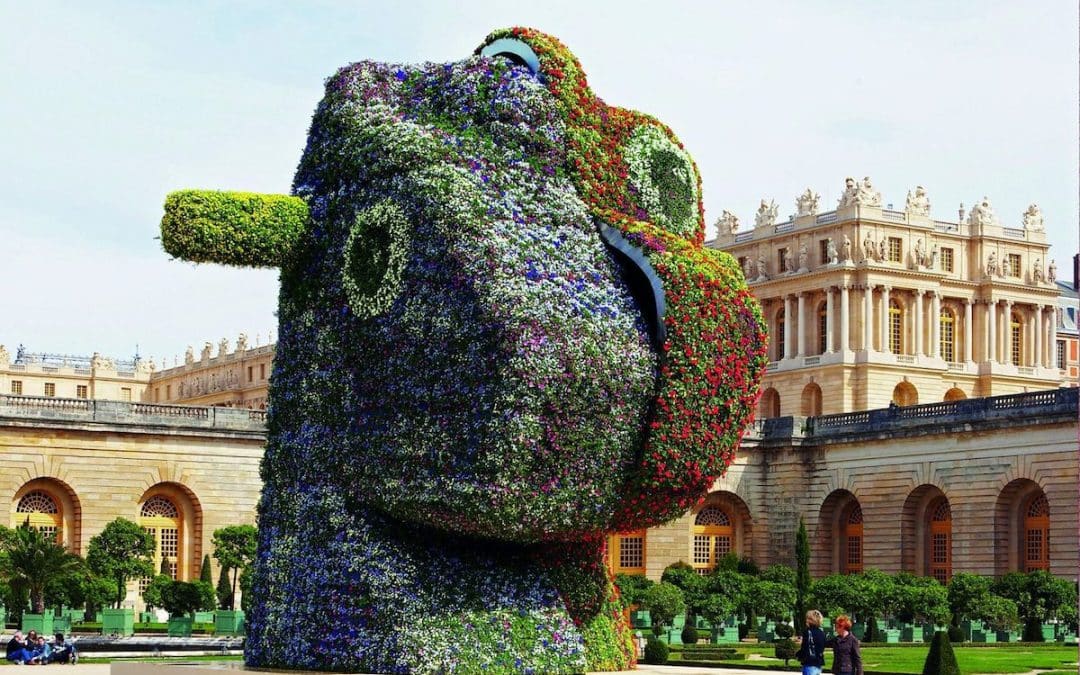 LACMA Acquires Jeff Koons’ Living Sculpture Split-Rocker 