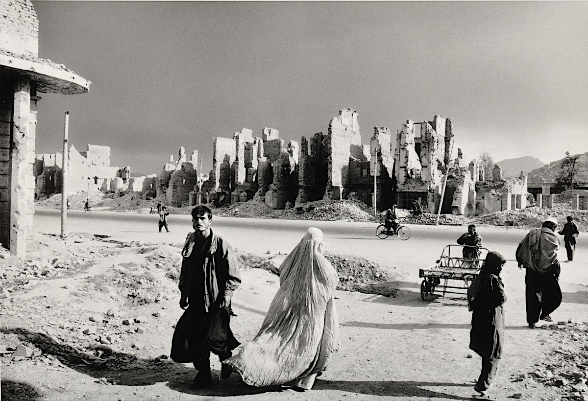 Sebastiao Salgado, Kabul, 1996 all photos copyright Sebastiao Salgado / nb pictures