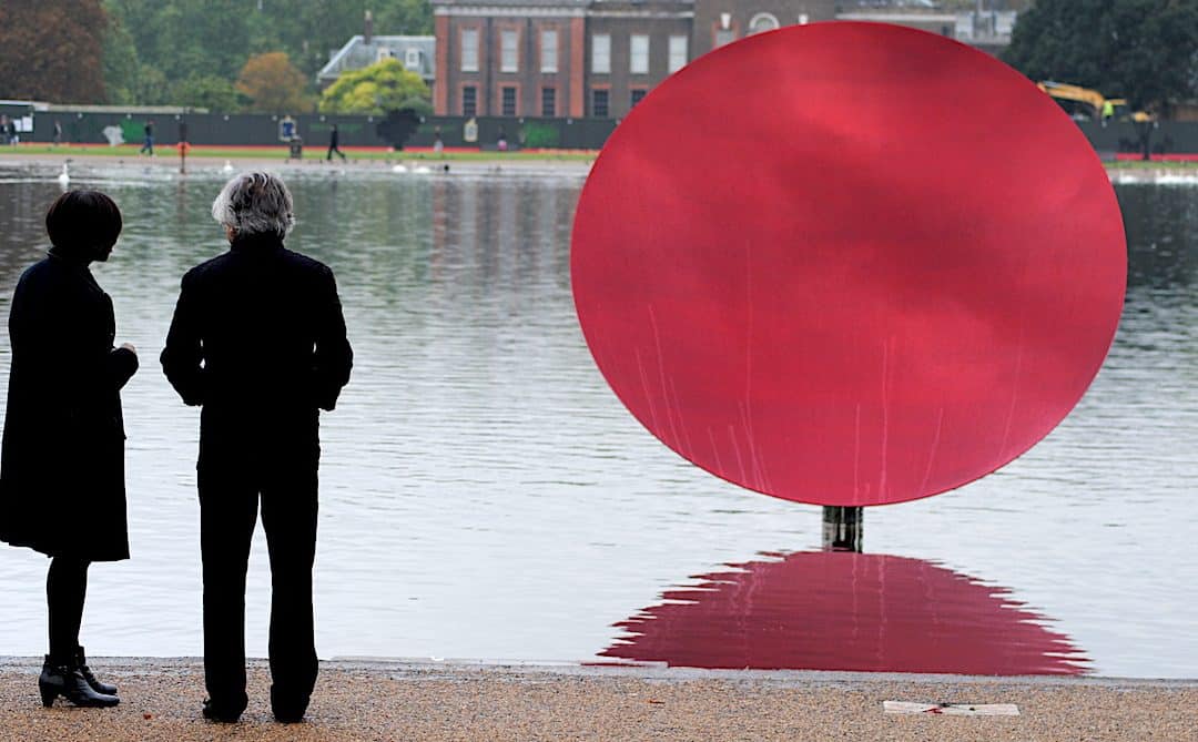 Anish Kapoor Calls For Boycott Of Russian Owned Phillips Auctioneers – Damien Hirst Claimed Millions in Furlough Payments – Cecilia  Vicuña  Awarded Hyundai Commission At Tate Modern