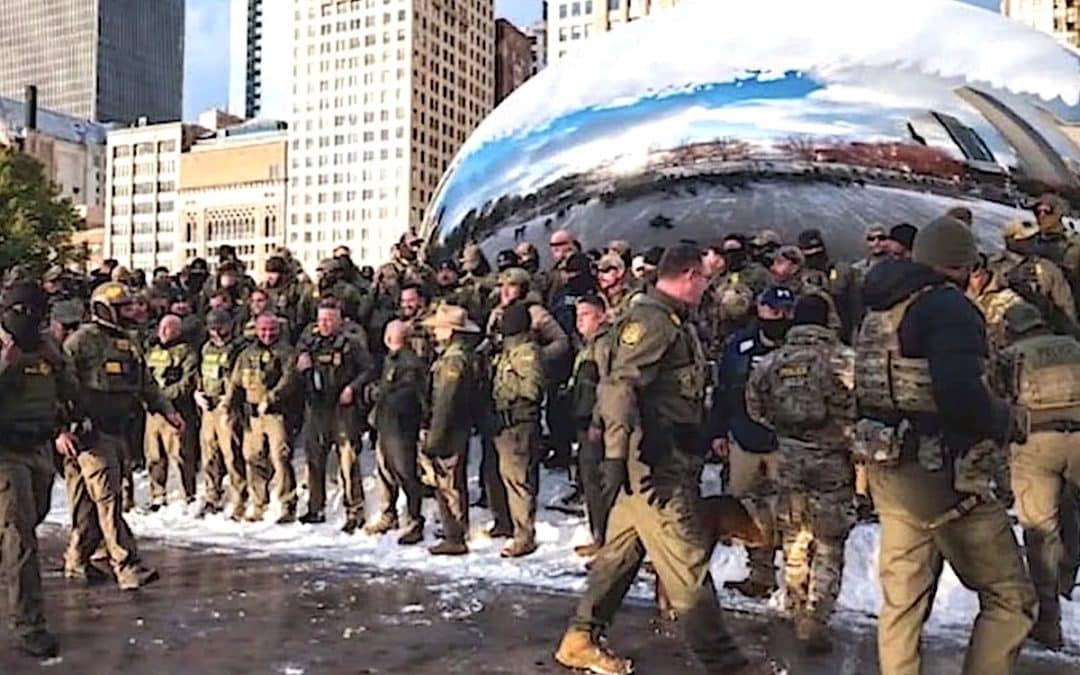Anish Kapoor Condemns Border Agents Posing By His Bean Sculpture