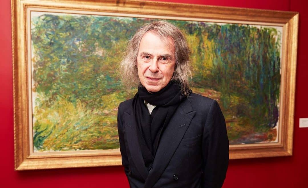Mega Dealer Ivor Braka Sued By Artist Collection Societies – Mariupol Museum Levelled – Artist Steve McQueen Knighted