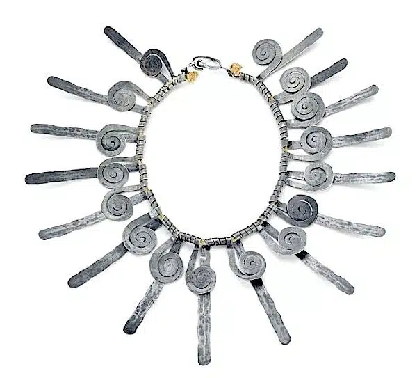 Alexander Calder Necklace Worth $300k Found At Flea Market For $15