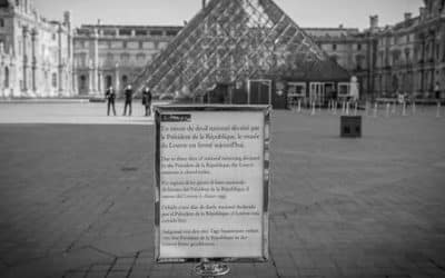 Louvre Museum Re-opens After Paris Terrorist Attacks