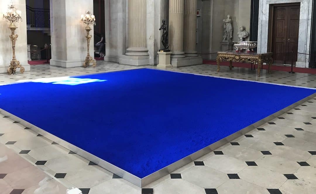 Yves Klein: Kind Of Blue – Blenheim Palace – Edward Lucie-Smith
