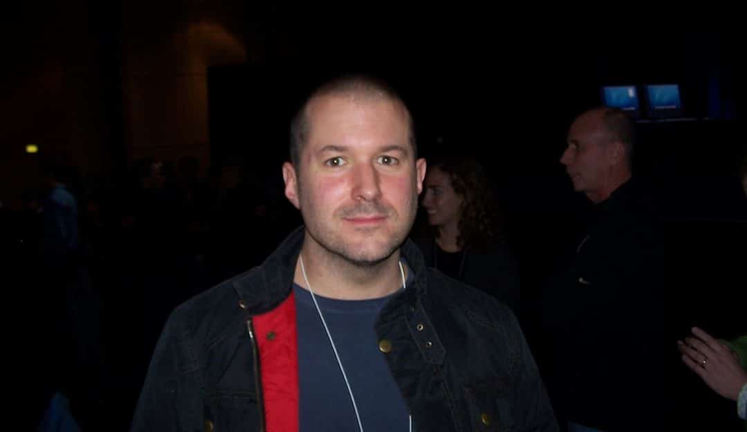 Jonathan Ive British Designer Makes  2013 Time Magazine 100 List