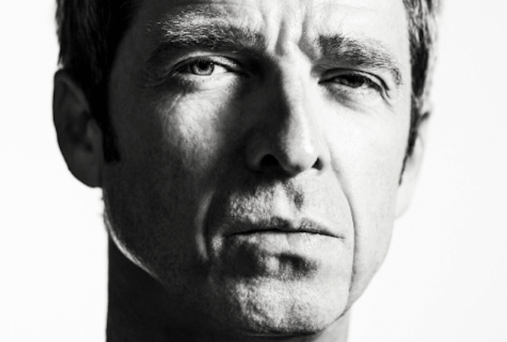 Zoë Law: Presents Noel Gallagher And Over 100 LEGENDS At NPG