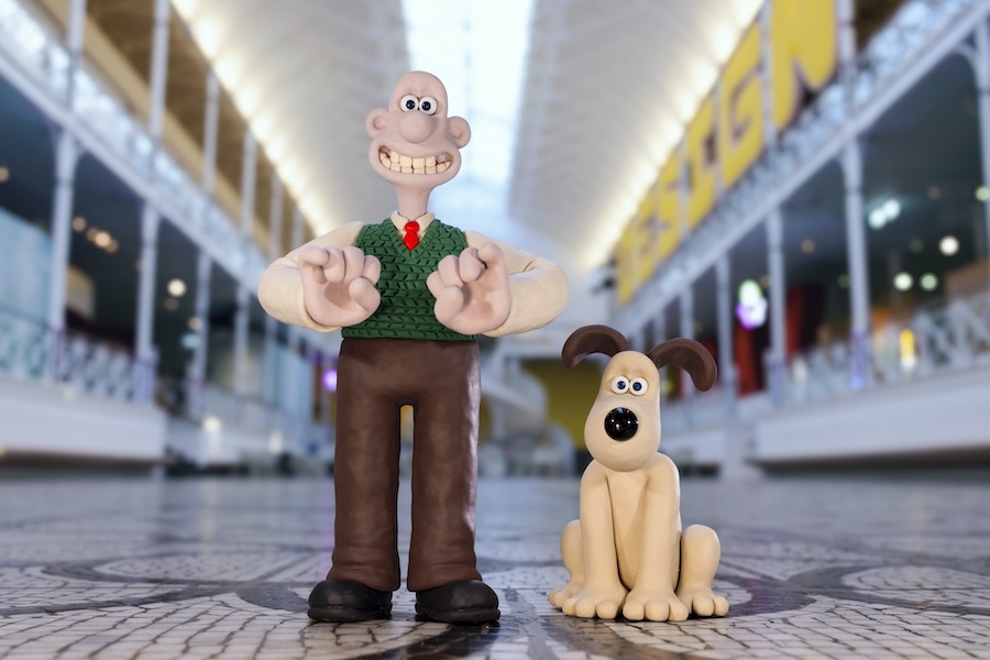 Wallace & Gromit Visit Young V&A