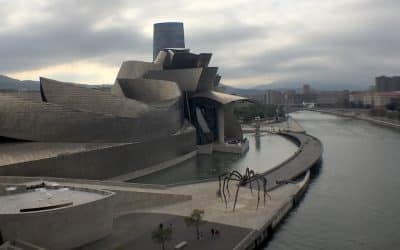 Architectural Envelopes: The Modern Art Museum – Charles Saumarez Smith