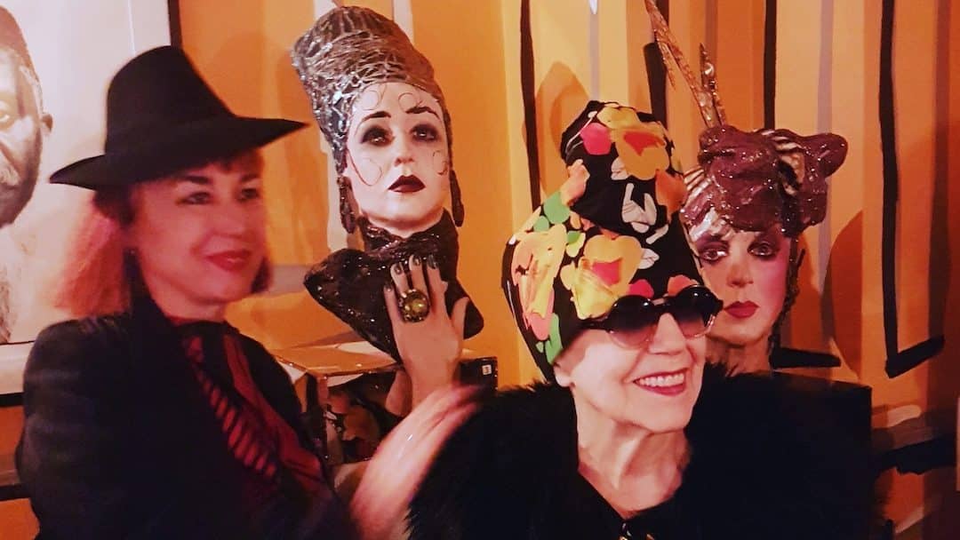 Vout-O-Reenees Host Art Auction To Raise Awareness On Knife  Crime