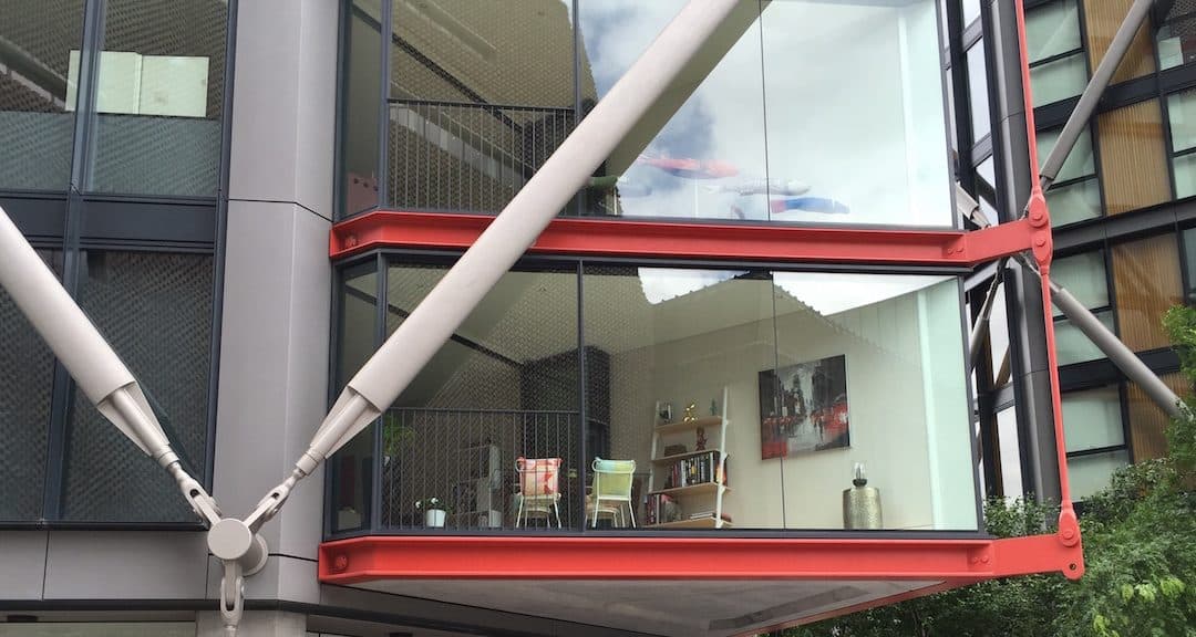 Tate Modern Sued Over Bankside Viewing Platform Peeping Toms