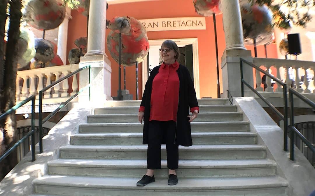 Phyllida Barlow Great Henges Bright Coloured Forms Venice Biennale – Sue Hubbard