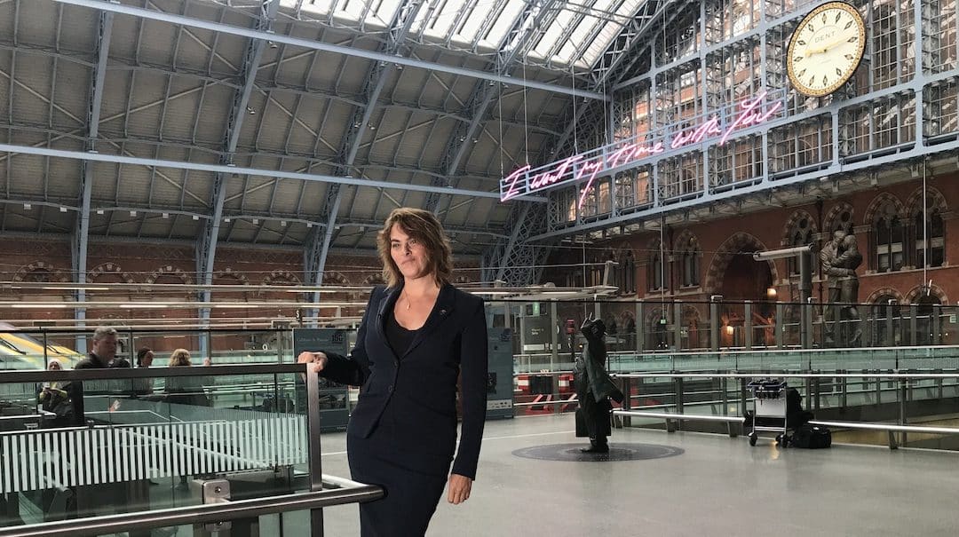 Tracey Emin Unveils Pro-Europe Neon Art At St Pancras International