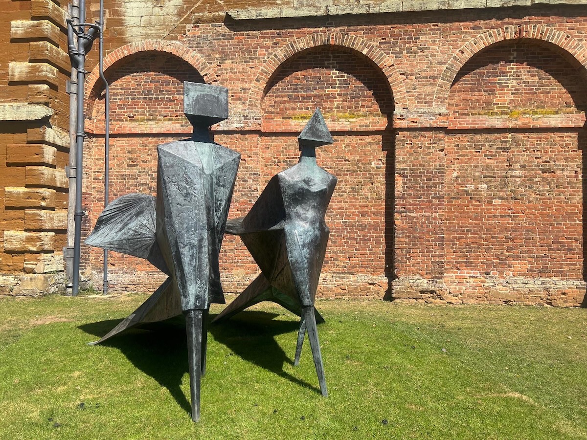Lynn Chadwick, Houghton Hall