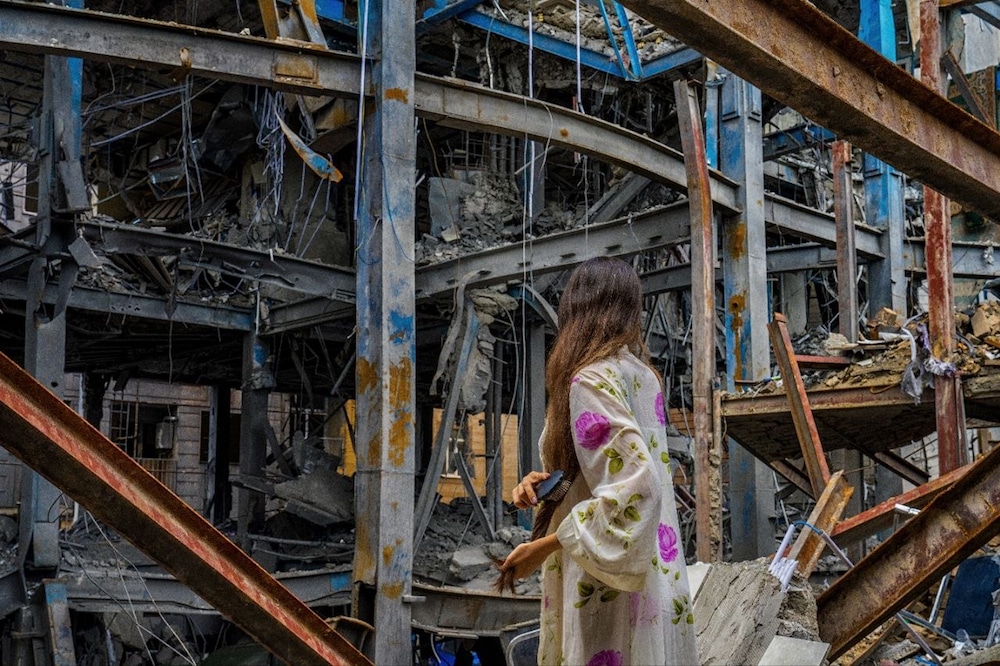 Maryam Saeedipour Sixth Iranian Contemporary Art Biennale Opens In London