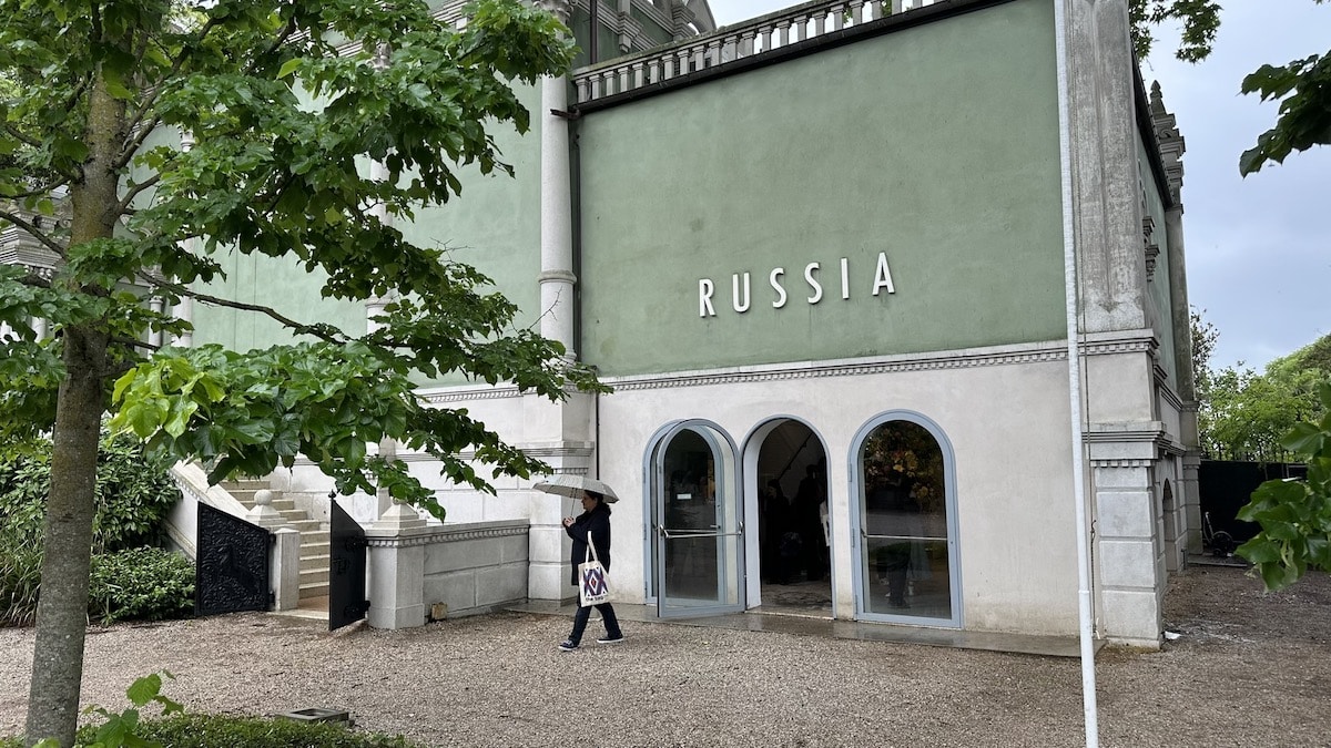 European Commission Recommends Withdrawing €2 Million from Venice Biennale Over Russia Row